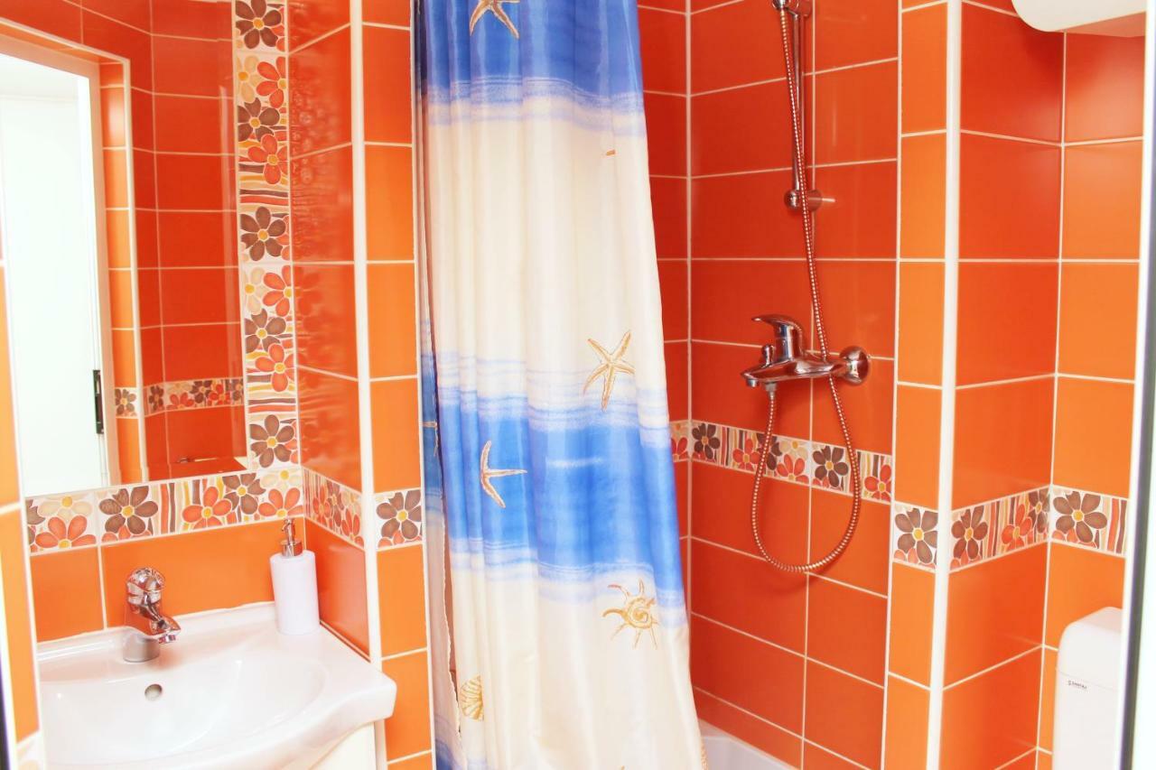 Mito Rooms And Apartments Trogir Exterior foto
